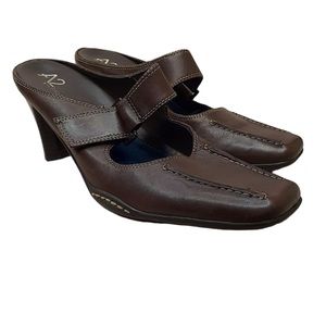 A2 by AEROSOLES Brown Square Toe Mary Janes Mules